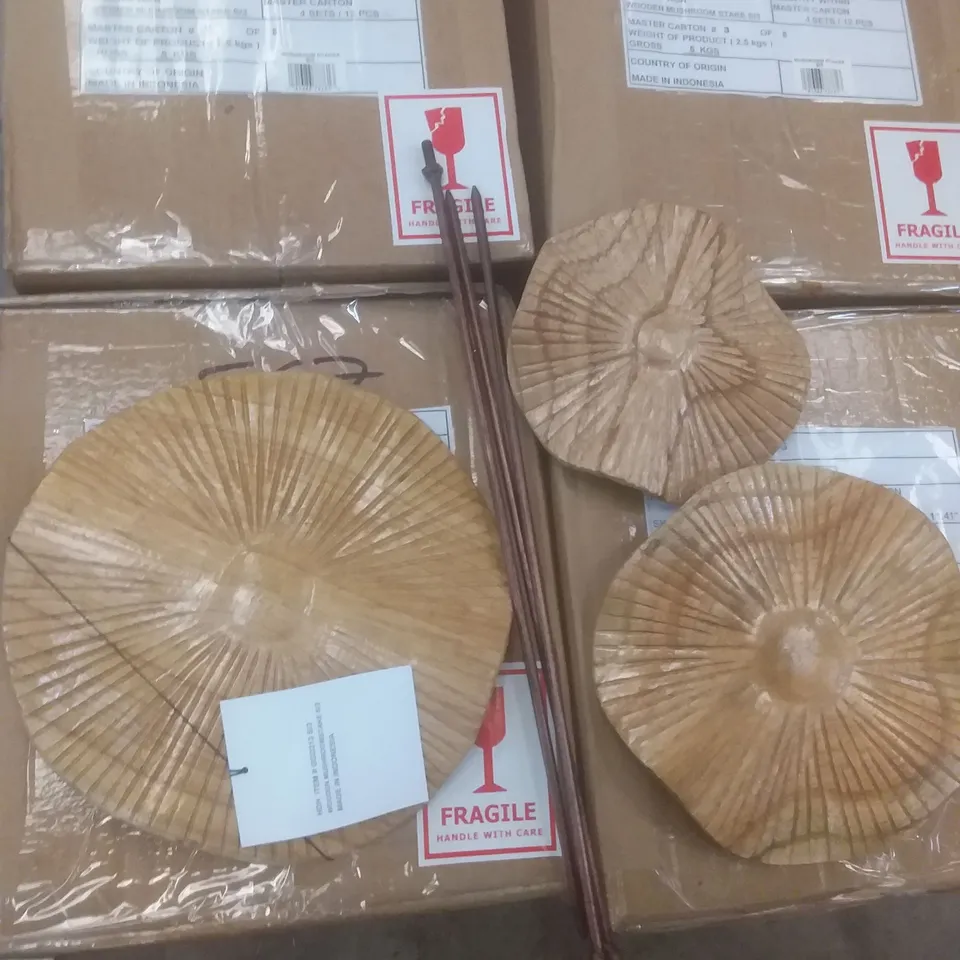 BRAND NEW BOXED WOODEN MUSHROOM STAKE