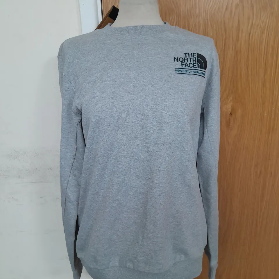 THE NORTH FACE CREW NECK IN LIGHT GREY SIZE S RRP £75