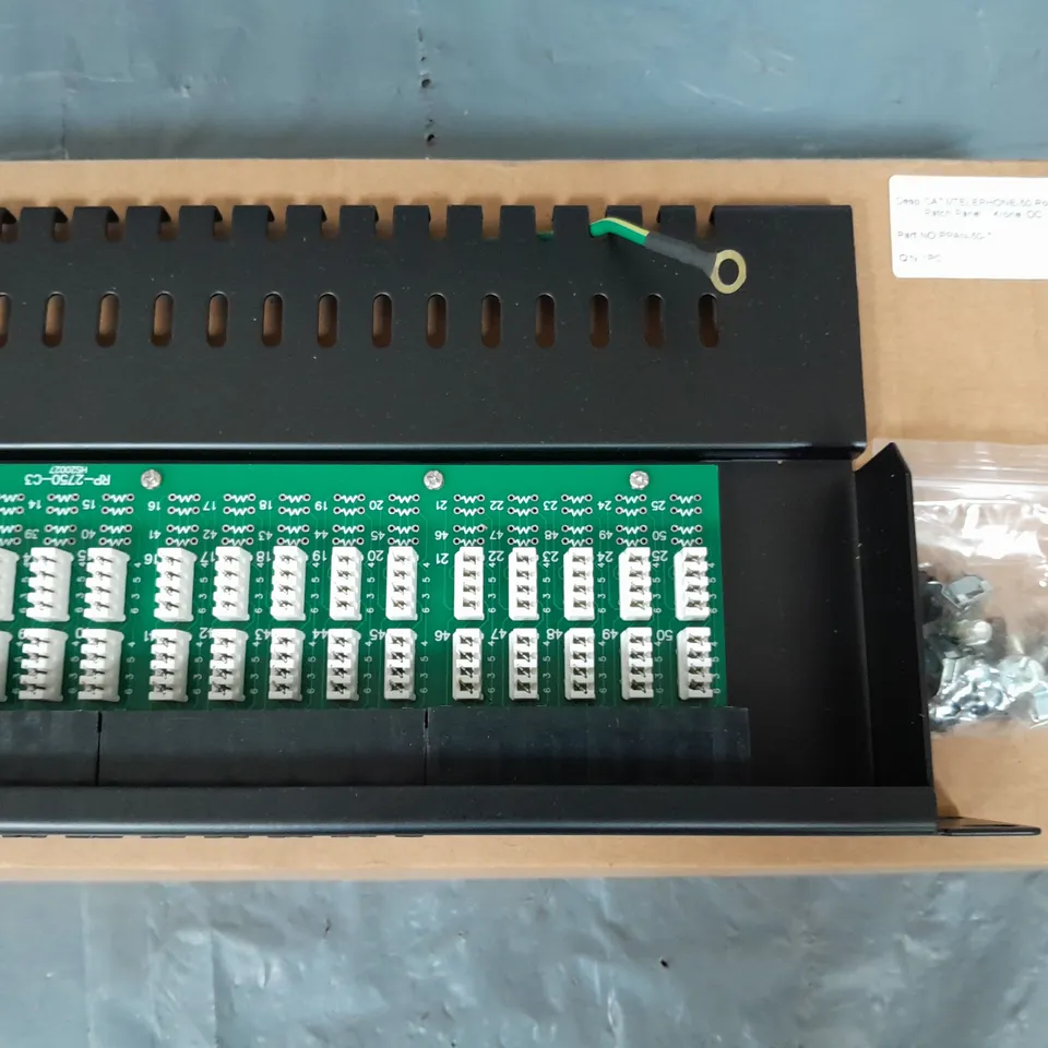 LOT OF 10 DATA & VOICE CAT3/TELEPHONE 50-PORT PATCH PANELS - PPAN-50-T