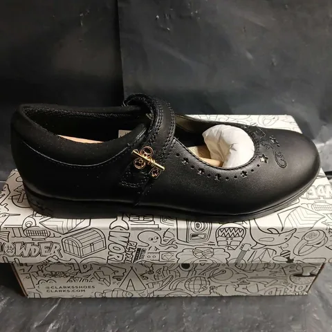 BOXED PAIR OF CLARKS KIDS' BLACK MARY JANE SHOES WITH STAR & MOON EMBROIDERY – UK SIZE 1.5