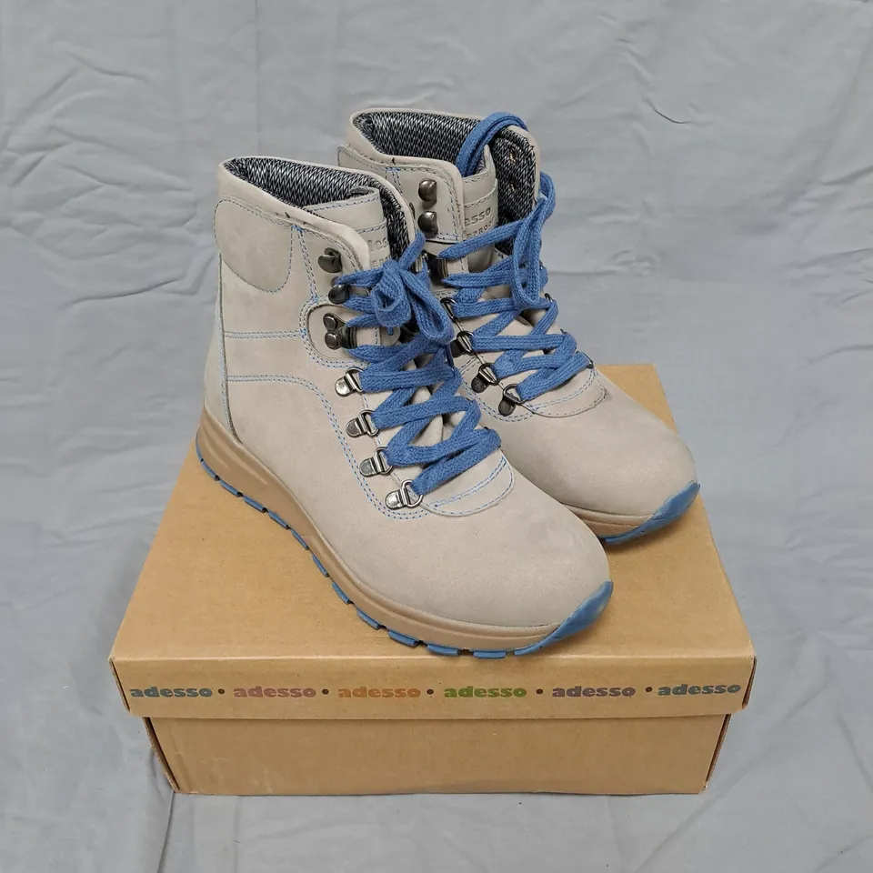 ADESSO GREY SUEDE HIKING BOOTS WITH BLUE LACES – BOXED - 6