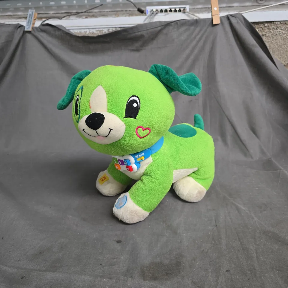 CAGE CONTAINING A LARGE QUANTITY OF KIDS TOYS AND GAMES TO INCLUDE INCREDIBUBBLE WAND, BEST EVER DOUGH ART, HAPELLO POWER TRAIN, GREEN TALKING/STORY TIME DOG TOY, BLUEY SOFT TOY ETC