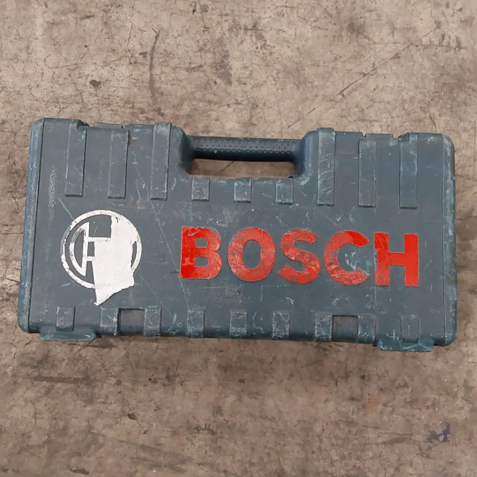 BOSCH 110V RECIPROCATING SAW WITH CASE
