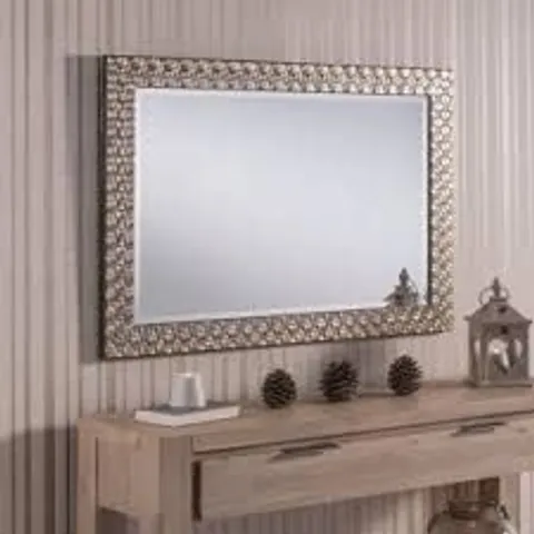 BRAND NEW HOMESDIRECT365 COPPER BEVEL RECTANGULAR 104CM X 74CM WALL MIRROR