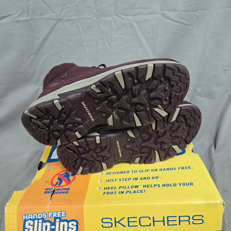 SKECHERS TREGO WATERPROOF SLIP-INS BOOT - 5.5