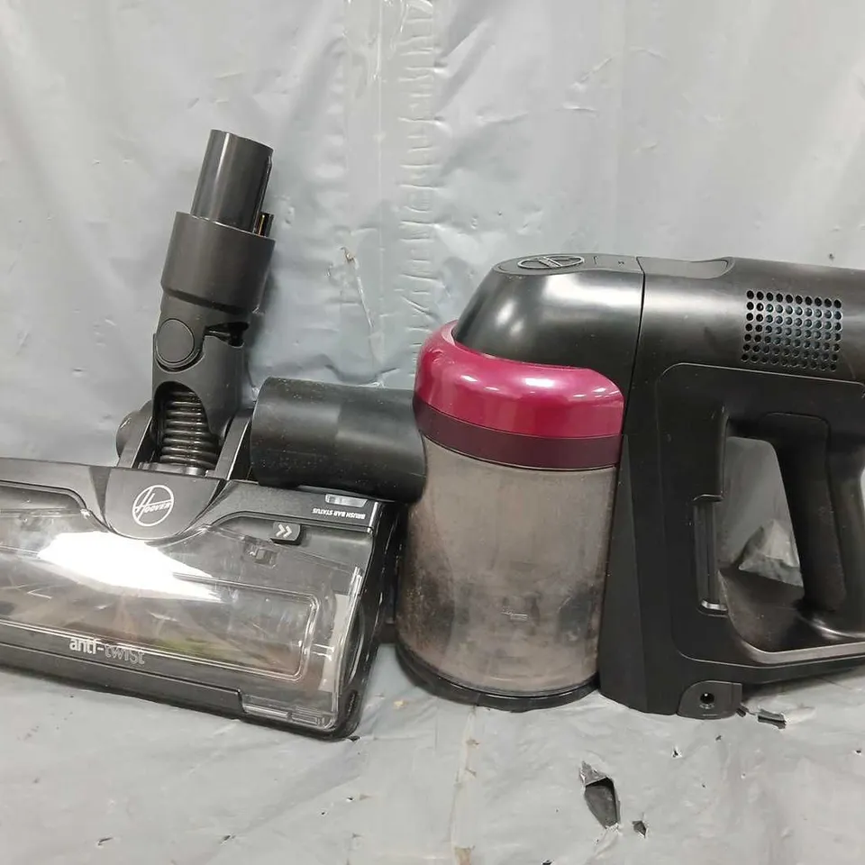 HOOVER CORDLESS VACUUM CLEANER HF4 WITH ANTI HAIR WRAP