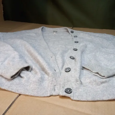 FREE PEOPLE GREY MARL SOFT KNIT CARDIGAN - SMALL