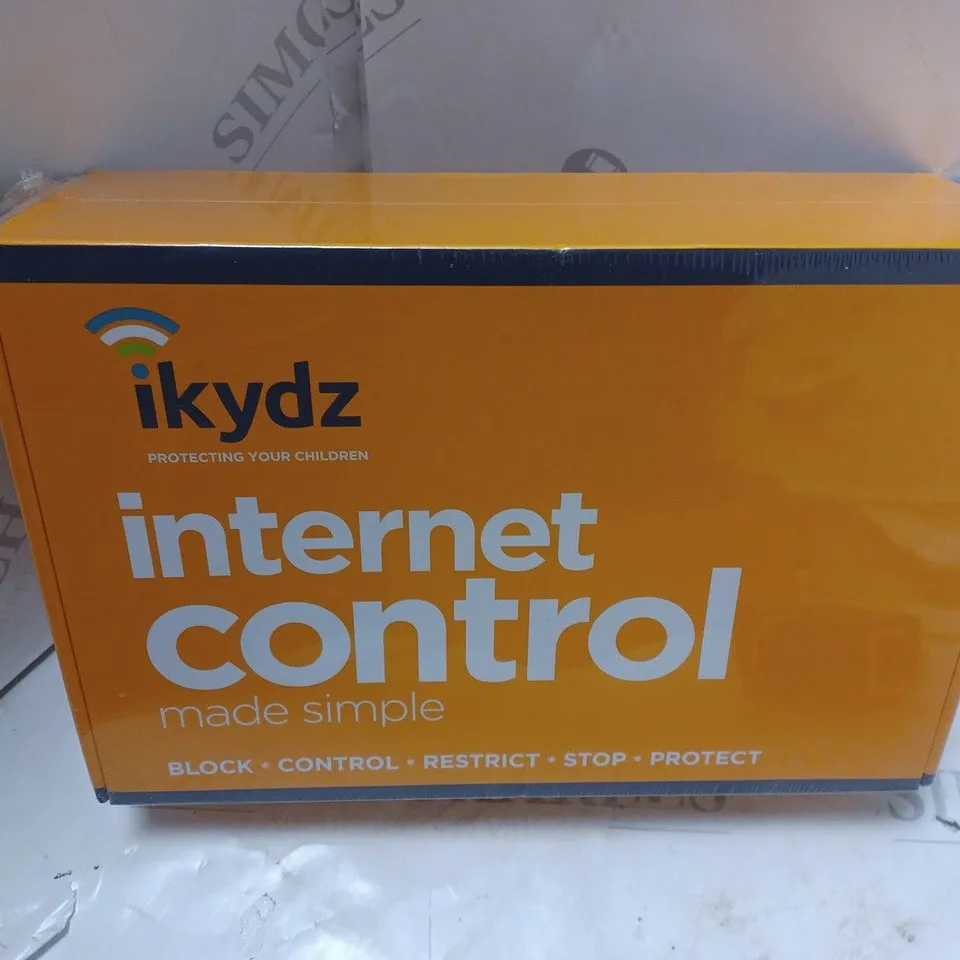 BOXED AND SEALED IKYDZ HOME INTERNET CONTROLLER