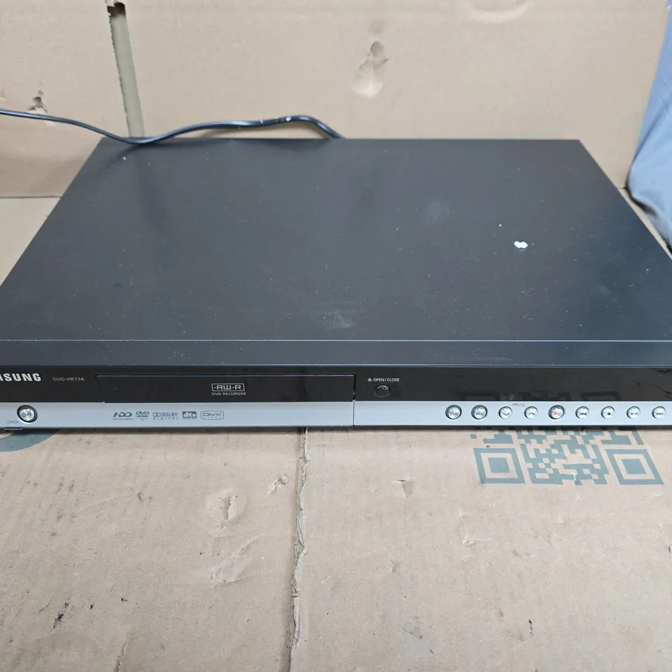 SAMSUNG DVD RECORDER WITH 160GB HDD BUILT-IN – DVD-HR734