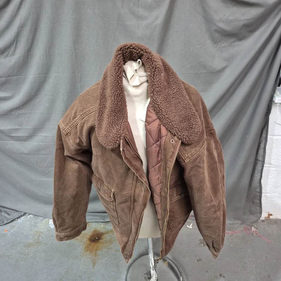 LEVI'S PREMIUM BROWN SHEARLING-LINED JACKET, MEN'S, SIZE M