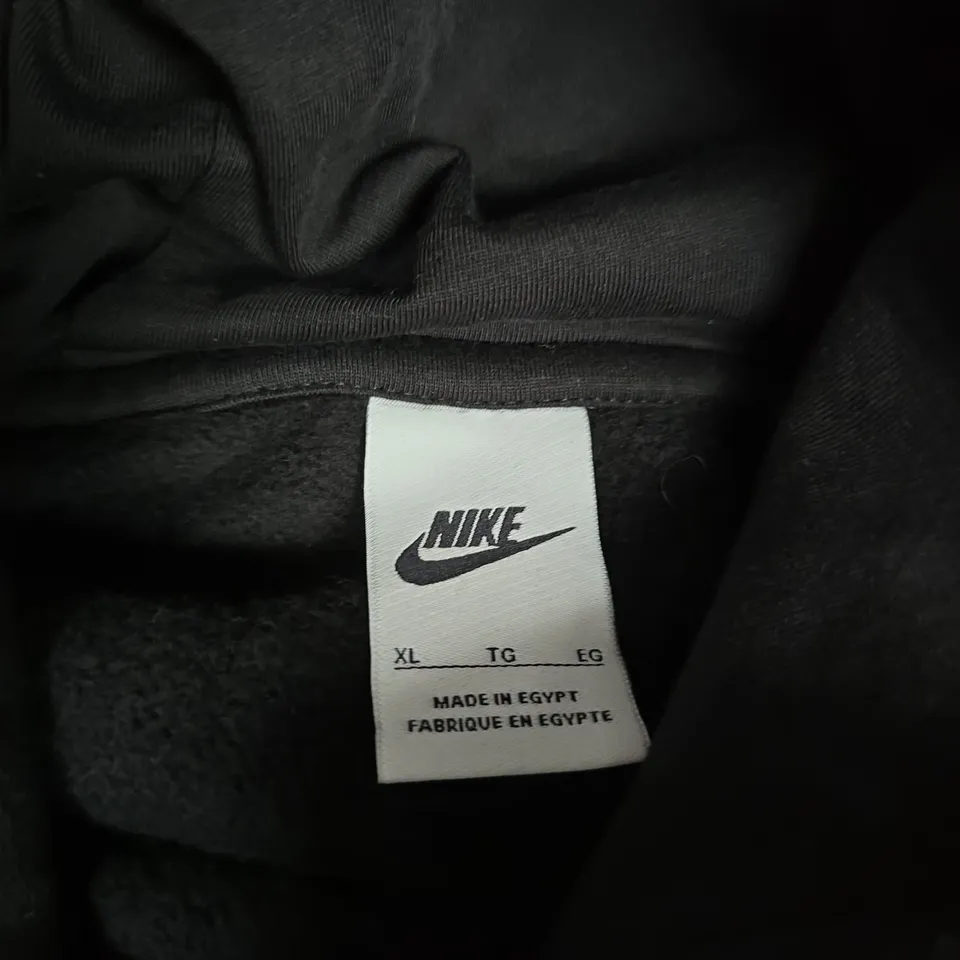 NIKE HOODIE, BLACK WITH BLUE SWOOSH, UK XL (JUST DO IT SLEEVE)