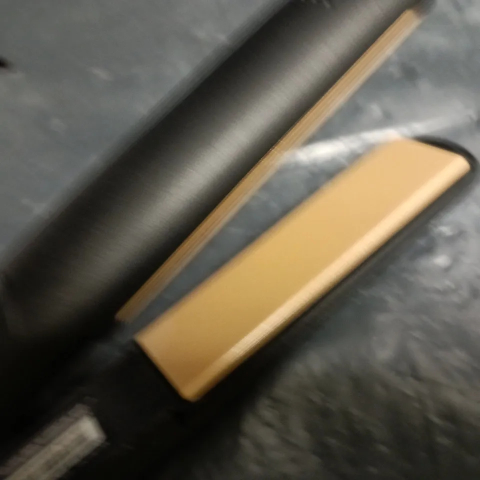 LOT OF 4 ASSORTED UNBOXED HAIR CARE APPLIANCES