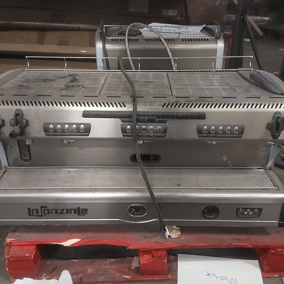 LA SPAZIALE S5 COMMERCIAL 3 GROUP COFFEE MACHINE