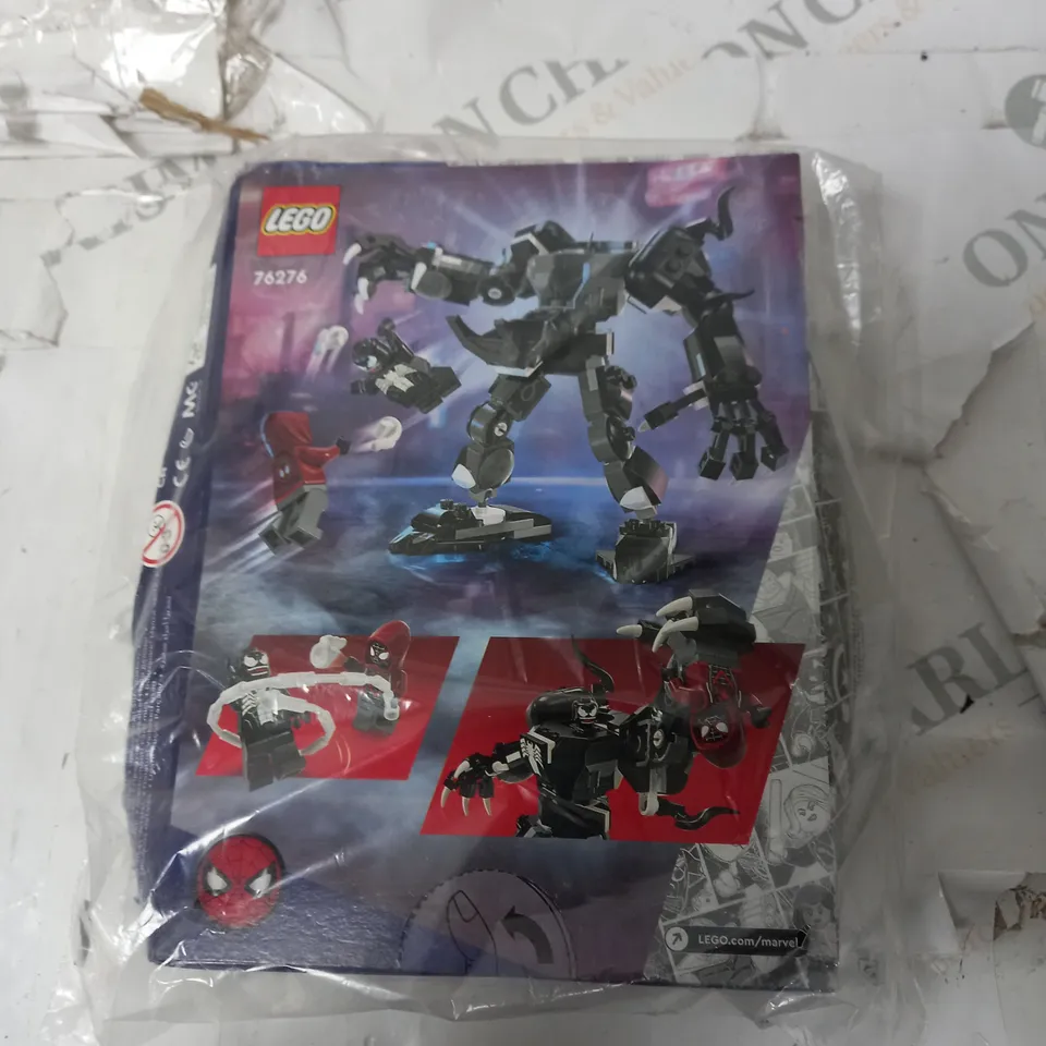 VENOM MECH ARMOUR VS MILES MORALES