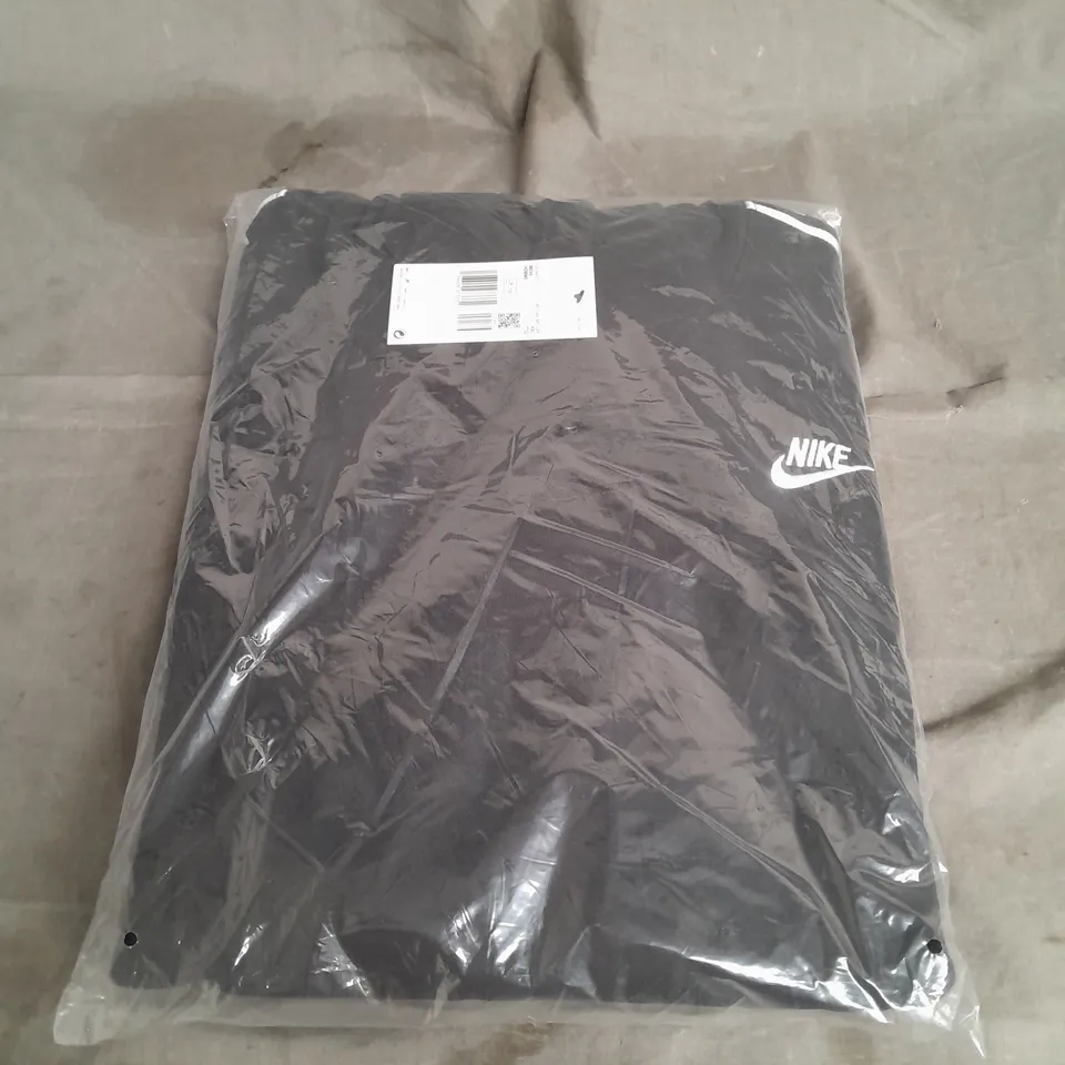 BAGGED NIKE HOODIE IN BLACK SIZE XXL