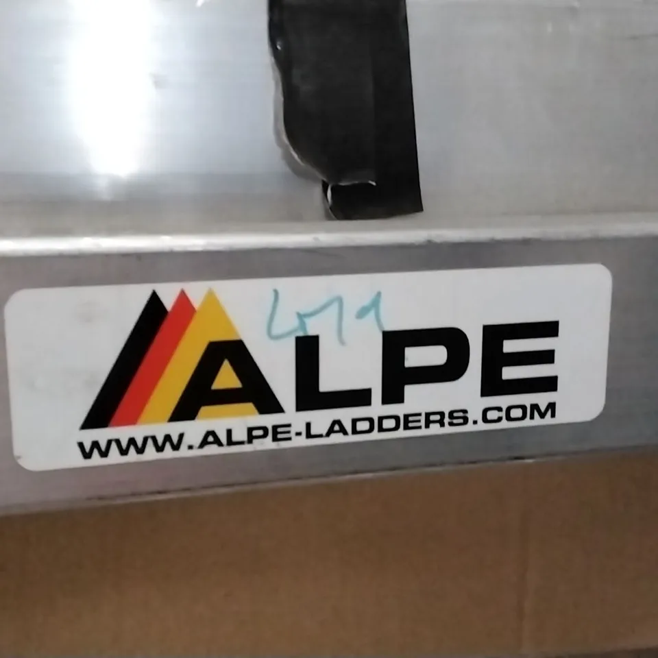 ALPE LADDER, 18 RUNG EXTENDING ALUMINUM LADDER 