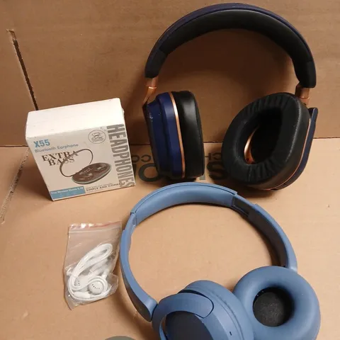 APPROXIMATELY 7 ASSORTED WIRED & WIRELESS HEADPHONES IN VARIOUS BRANDS 