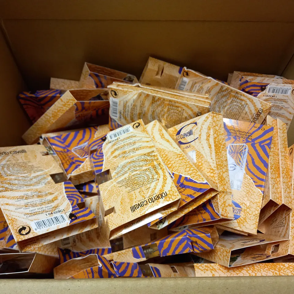 BOX OF APPROX 30 JUST CAVALLI HIM EAU DE TOILETTE - 2ML