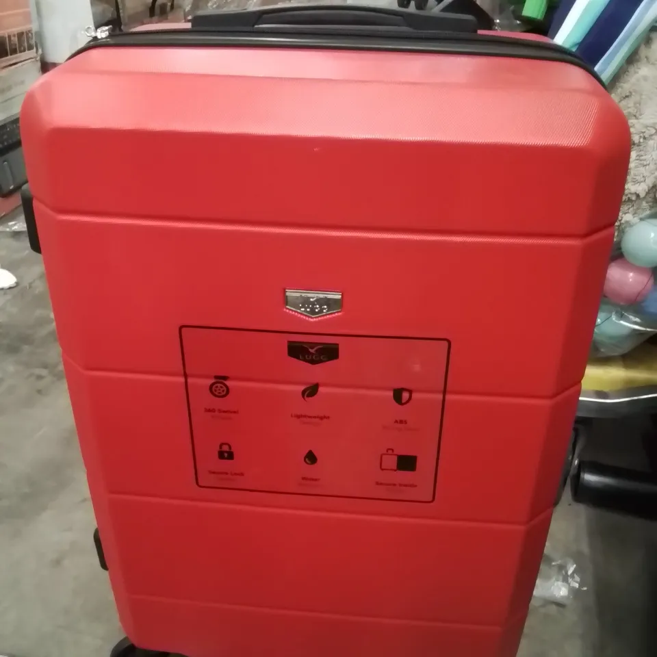 LUGG TRAVEL SUITCASE RED