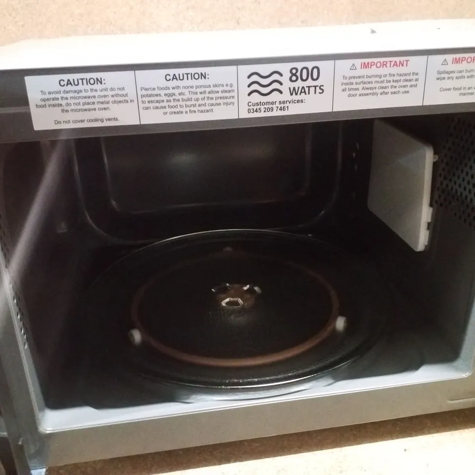 BOXED RUSSELL HOBBS RHMT2005S-M/01 MICROWAVE OVEN