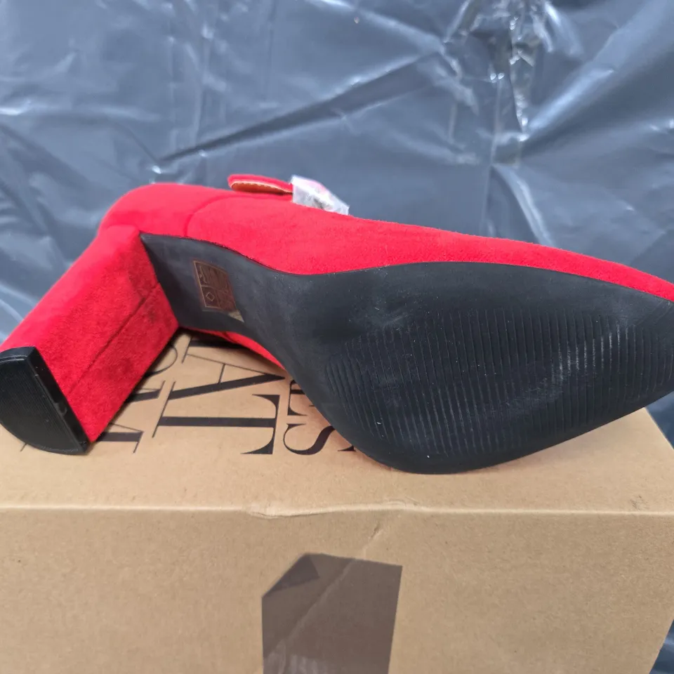 BOXED PAIR OF WHERES THAT FROM RED SUEDE HEELS - UK 8