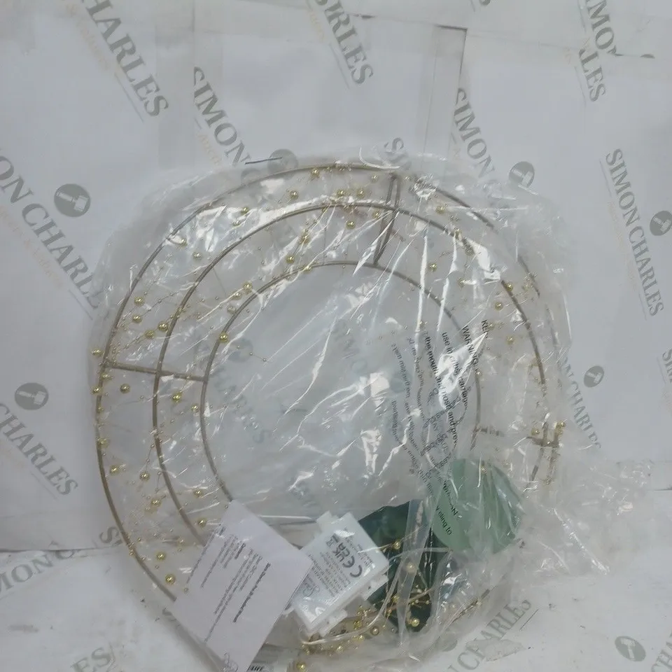 ROUND GOLDEN DECORATION