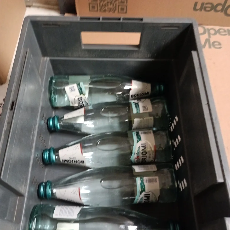 LOT OF 5 BOTTLES OF BORJOMI MINERAL WATER – GLASS BOTTLE, 1890 500ML PER BOTTLE