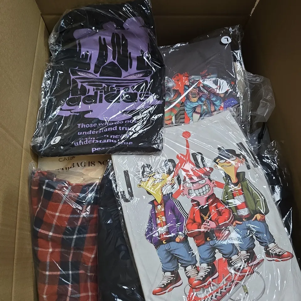 BOX OF APPROXIMATELY 20 ASSORTED CLOTHING ITEMS TO INCLUDE DRESS, TOPS, TROUSERS, ETC