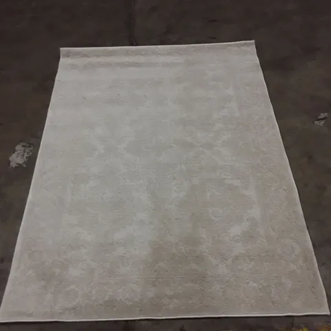 CREAM DAMASK-PATTERNED RECTANGULAR AREA RUG 155X120CM APPROXIMATELY