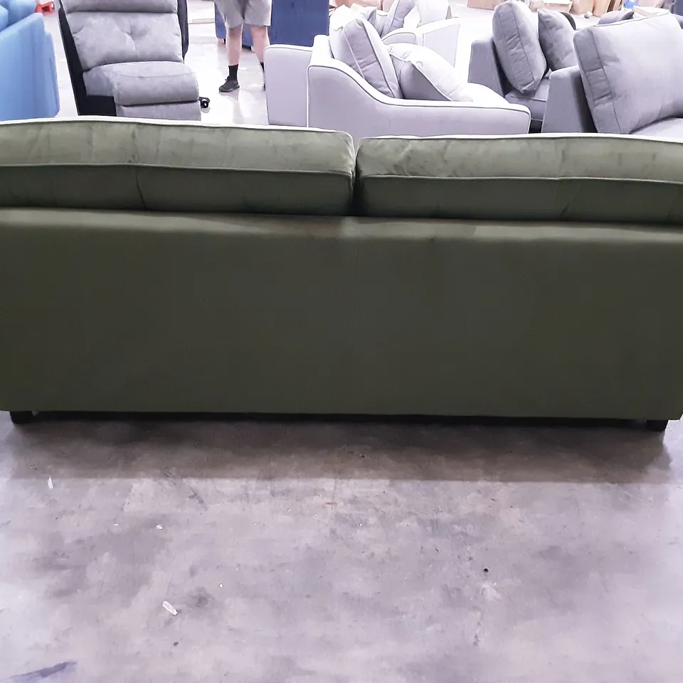 QUALITY BRITISH MANUFACTURED DESIGNER THE LOUNGE CO. BRONWYN 4 STR WOO160 WOODLAND MOSS /VSW/FB