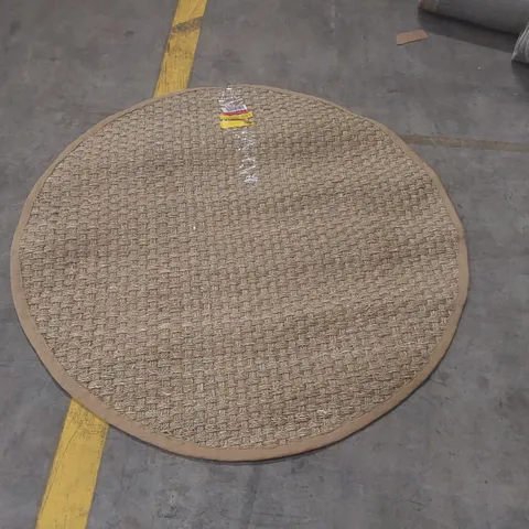 QUALITY DELAPENA NATURAL/BEIGE RUG - 4' x 4'