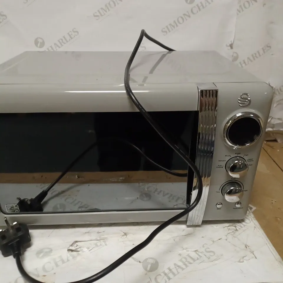 SWAN RETRO DIGITAL MICROWAVE GREY, 20 L, 800 W