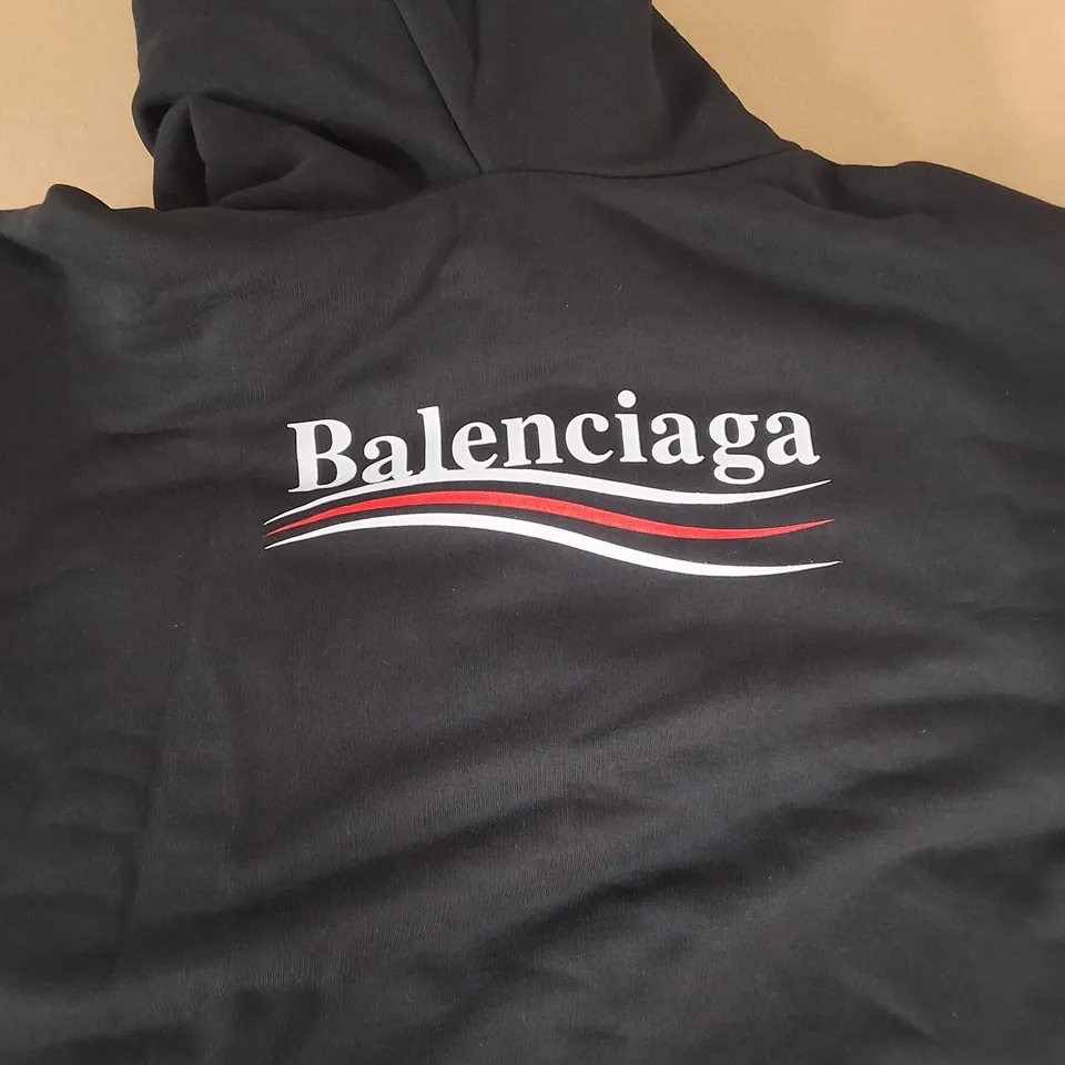 BALENCIAGA WARDROBE UNISEX HOODIE IN BLACK - S