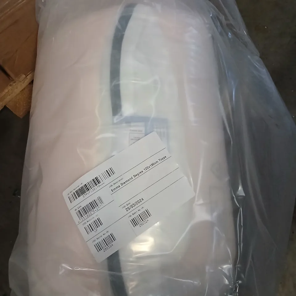 BOXED BAGGED AND ROLLED EMMA DIAMOND DEGREE 120 X 190CM MATTRESS TOPPER