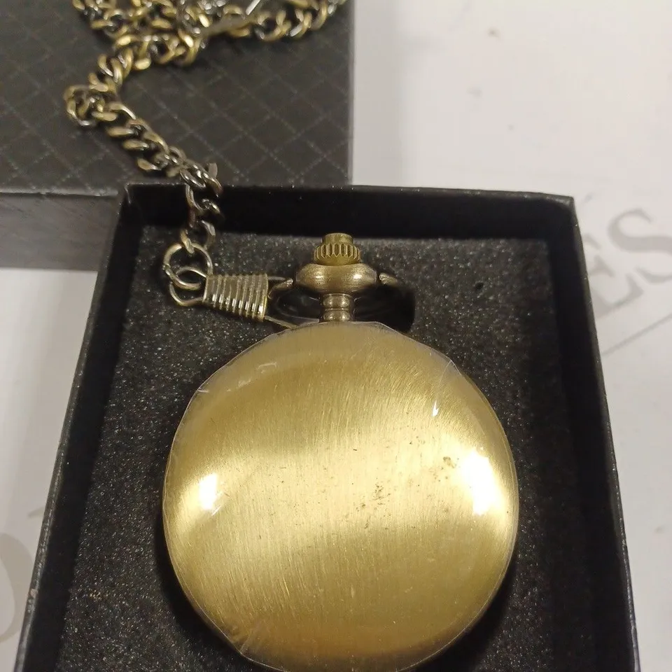 EDISON GOLD COLOUR POCKET WATCH WITH CHAIN 