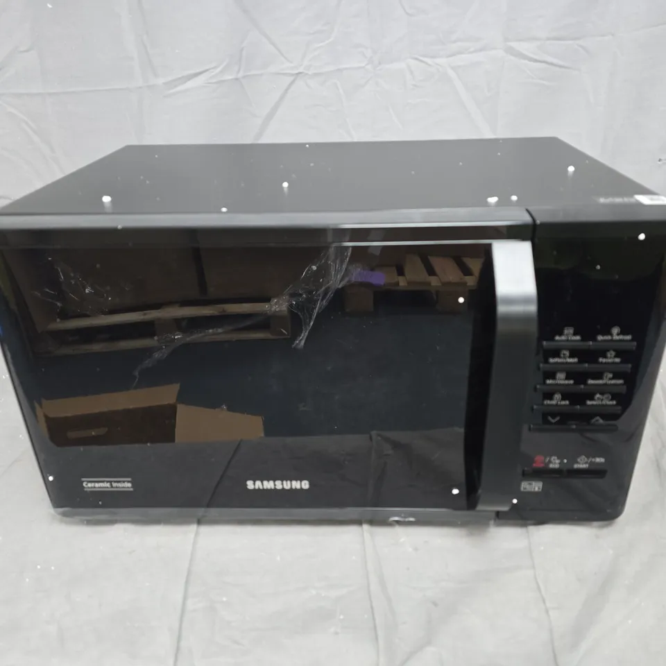 BOXED SAMSUNG MS23K3513AK/EU SOLO 23L MICRCOWAVE OVEN - COLLECTION ONLY