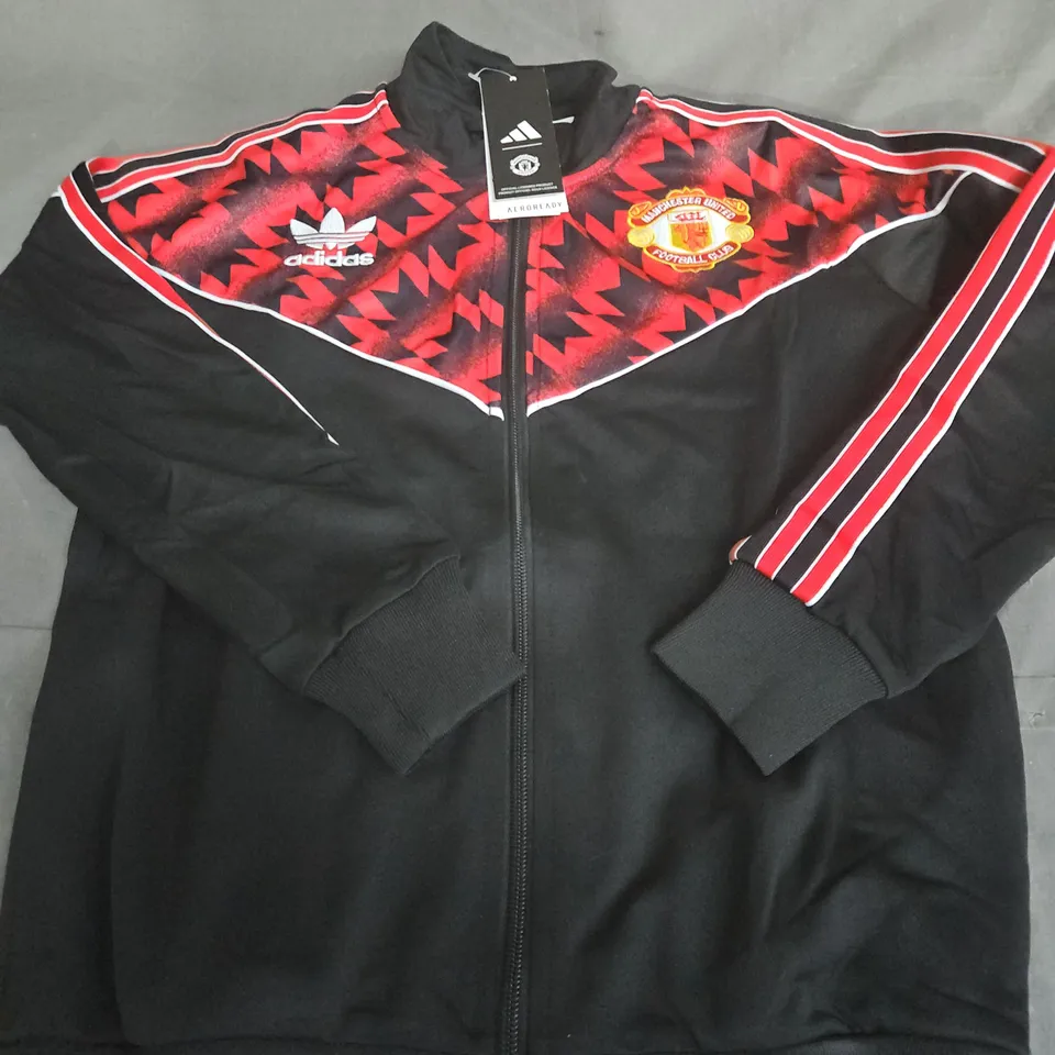 ADIDAS ORIGINAL RETRO MANCHESTER UNITED TRACK JACKET – SIZE UNSPECIFIED
