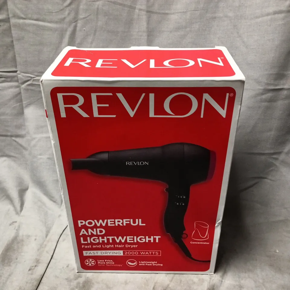 BOXED REVLON FAST LIGHT HAIR DRYER