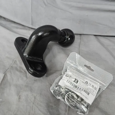 TOW BALL HITCH MOUNT WITH BOLTS