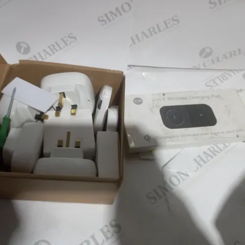 4 ASSORTED PLUGS AND A 2IN1 WIRELESS CHARGING PAD