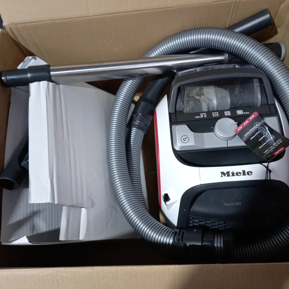BOXED MIELE BOOST CX1 VACUUM CLEANER