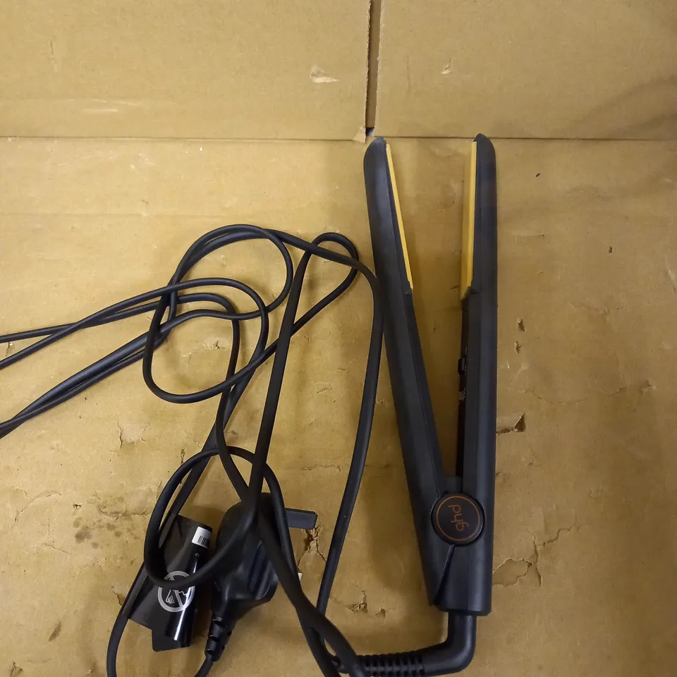 GHD HAIR STRAIGHTENERS