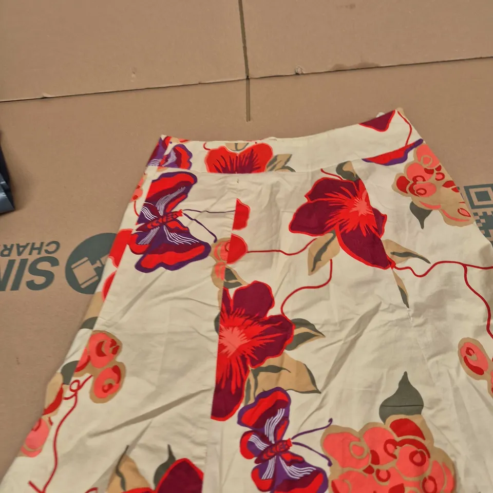 GAP STRETCH FLORAL PRINT DRESS, UK 8 (US 4) – MADE IN PHILIPPINES