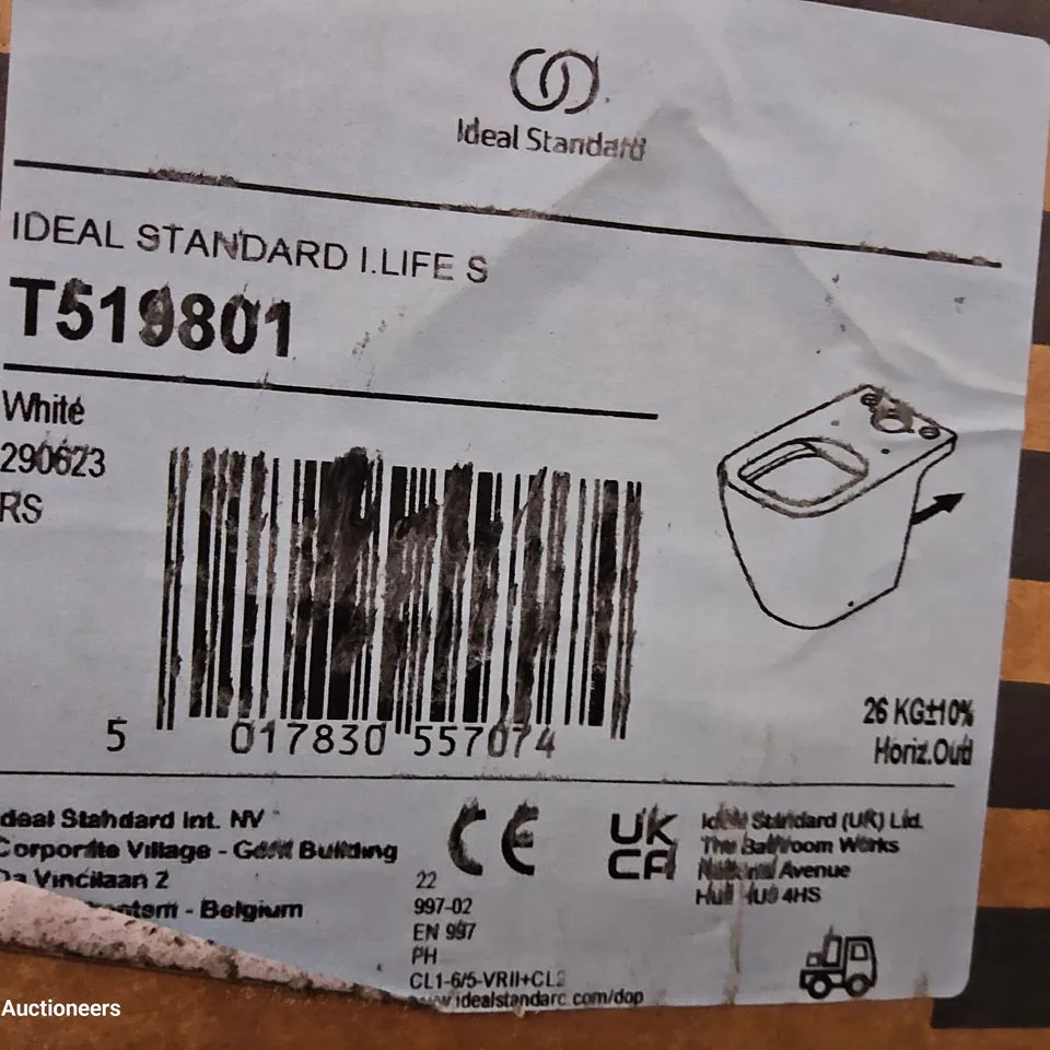 BOXED IDEAL STANDARD CLOSE COUPLED WC PAN