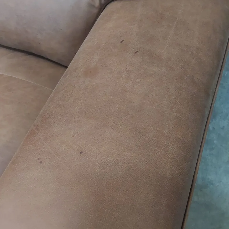 QUALITY DESIGNER ITALIAN MADE ARENA LARGE 3 SEATER LEATHER UPHOLSTERED SOFA 