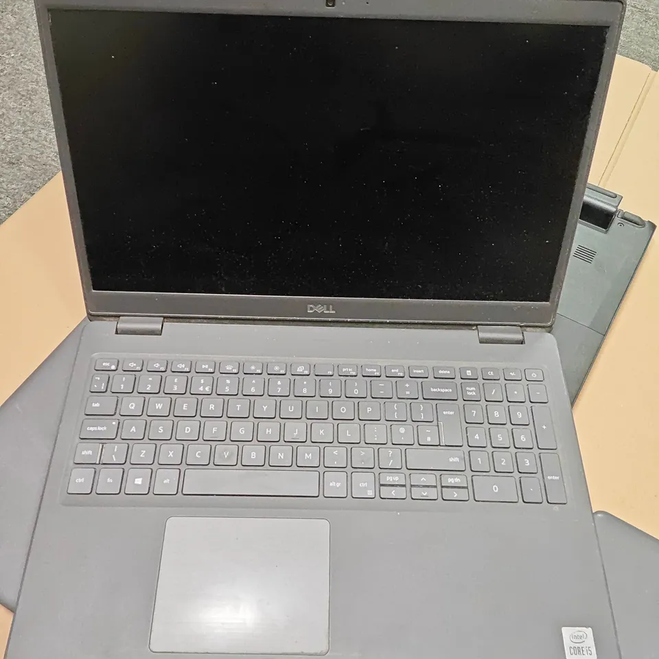 LOT OF 4 UNBOXED DELL INTEL I5 LAPTOPS TO INCLUDE LATITUDE 3510 AND 3570