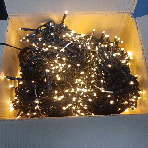 CLUSTER CURTAIN LIGHTS WITH 11 FUNCTIONS