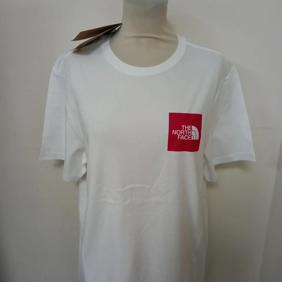 THE NORTH FACE GRAPHIC T-SHIRT SIZE M