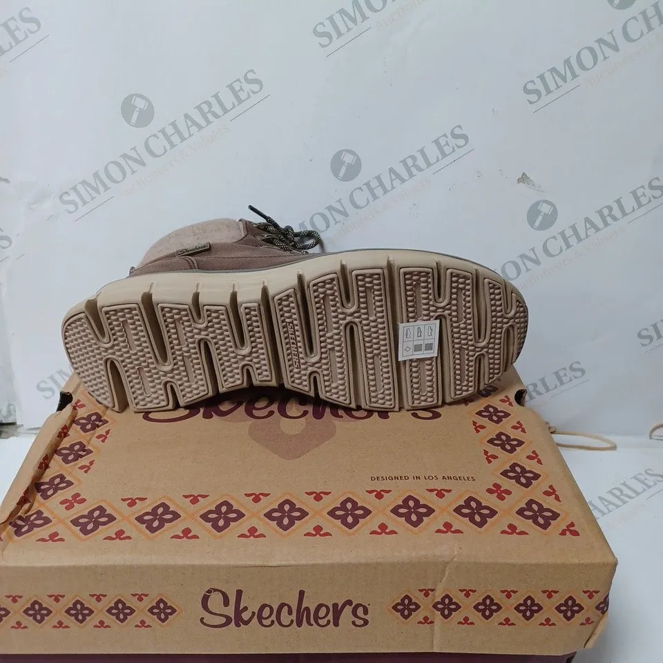 SKETCHERS BROWN WARM BOOTS SIZE 7 