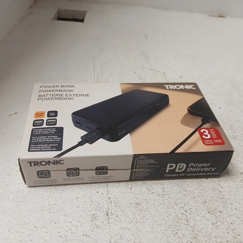 TRONIC POWER BANK PD 20,000 MAH – BOXED
